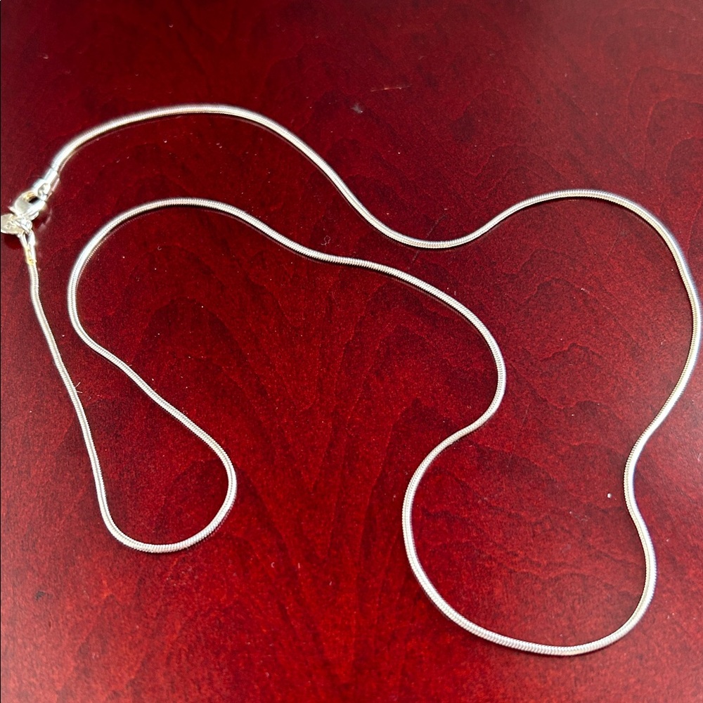 Sterling silver 925 snake chain Lobster clasp 24” Vintage 92.5% sterling